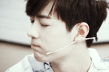 肖战gif表情包大全 肖战可爱动态表情包图片