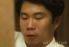 给你一个强装的微笑