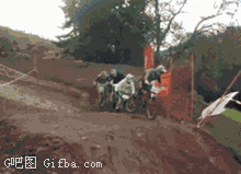 自行车山路比赛现场