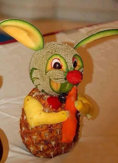 吃红萝卜的小兔子