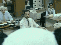 到办公室捣乱的人熊