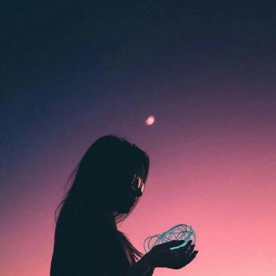 夕阳背影女生微信图像9-微信头像