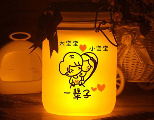 大宝宝爱小宝宝，一辈子