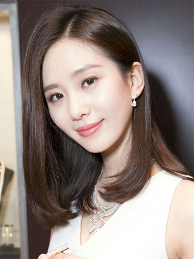 感觉眼神会放电的美女