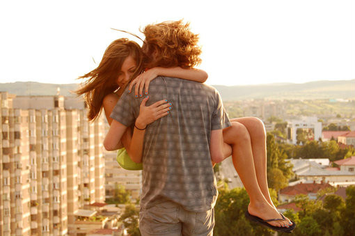 来一个大力的公主抱