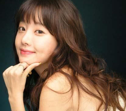 微笑女孩大特写