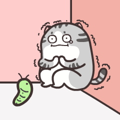 被小虫子吓得不敢动弹，救命呀