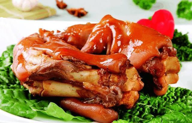 色香味美的好吃猪蹄图片