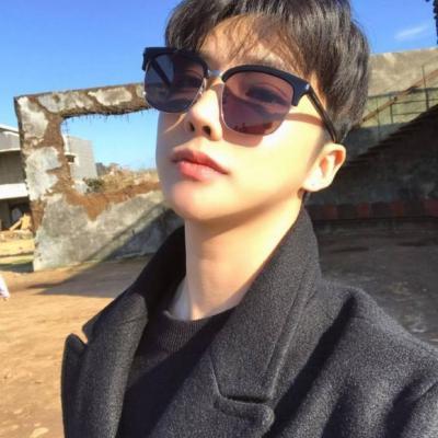 微信男生头像帅气冷酷2018精选 越小心翼翼越输得彻底-腾牛个性网