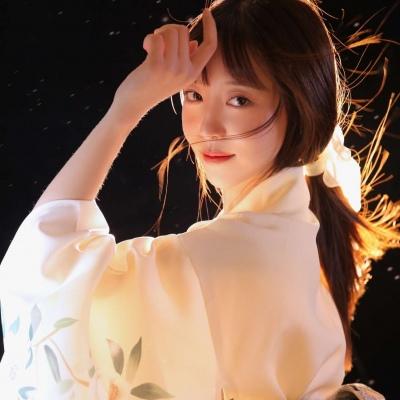 唯美气质微信女生头像图片_女生头像_美头网