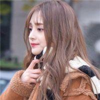 微信女生头像唯美长发披肩头像 天空很蓝白云很白行人很忙-腾牛个性网