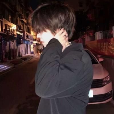 2021年男生最火的微信头像图片_男生头像_美头网