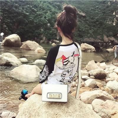 微信头像女生伤感背影图片大全_头像图片_扣扣乐园