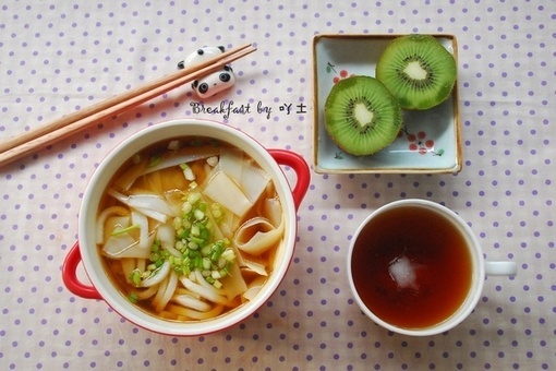 简单营养的早餐