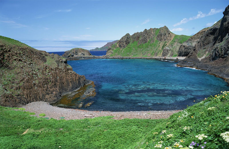 幽静的海边美景