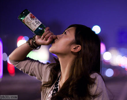 一饮而尽，不醉不归