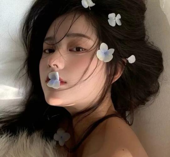 wechat|伤感女生头像_腾讯新闻