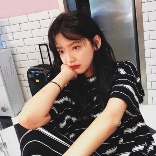 分享一些酷女孩头像