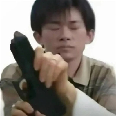 千玺开炮的表情包最新很火 谁还没拥有千玺开炮的表情包啊